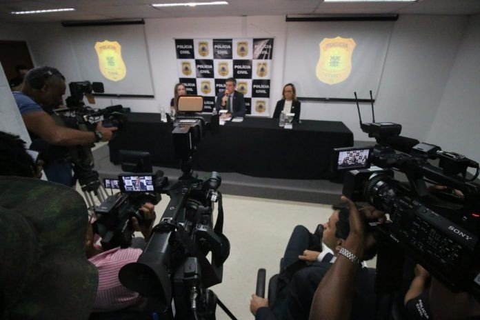 SSP anuncia a prisão de três suspeitos do assassinato de Bernadete Pacífico; quarto suspeito é procurado