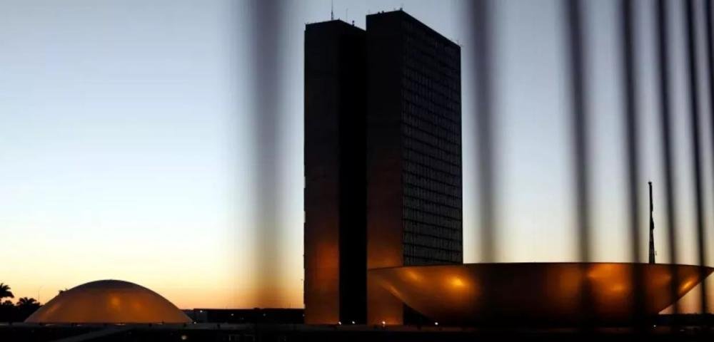 Partidos, Congresso e imprensa são as instituições mais desacreditadas pelos brasileiros, mostra pesquisa Quaest