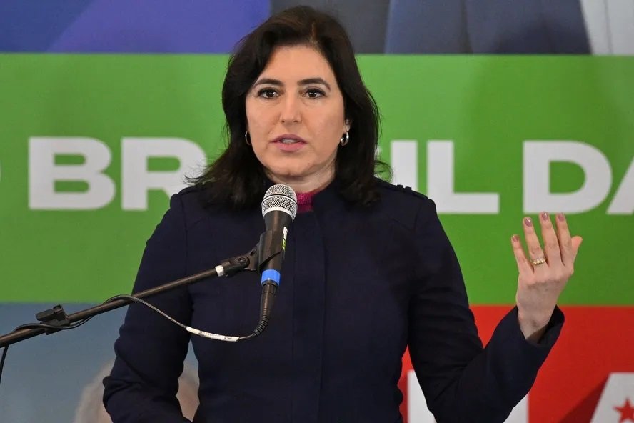 Simone Tebet desmente fake news criada pelo Estadão para atacar Lula e ajudar Milei
