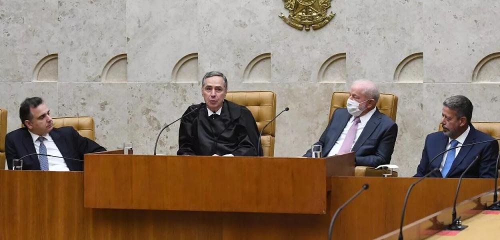 'Supremo vem funcionando bem e não há muita razão para mexer', diz Barroso diante de iniciativas do Congresso