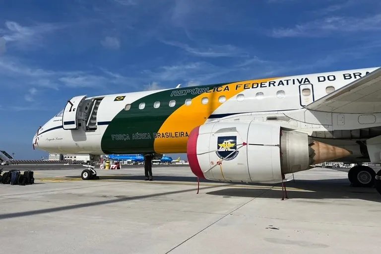 Chega a Roma avião da Presidência para resgatar brasileiros em Gaza 