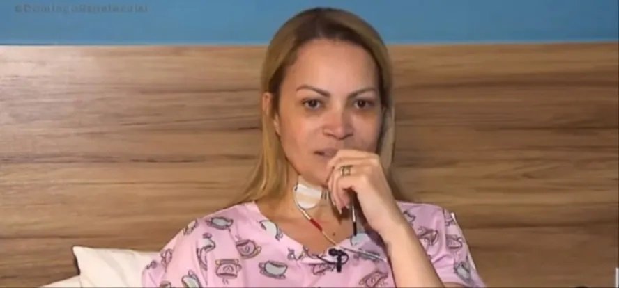 Cantora passa por tratamento após vício em vape e revela sequelas na voz