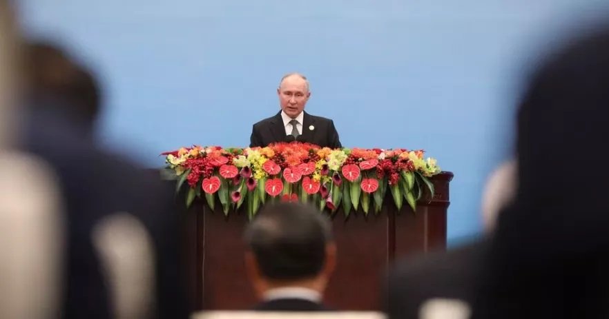 Putin anuncia que caças russos com mísseis hipersônicos monitoram o Mar Negro