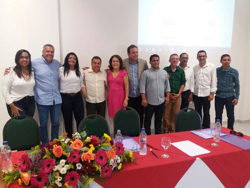 Eleito presidente do Consórcio de Saúde da Região de Alagoinhas.