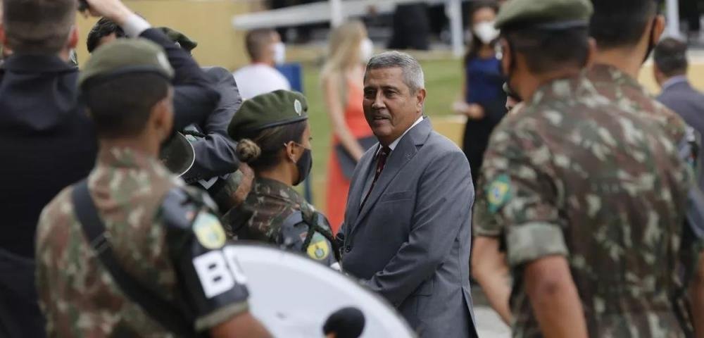 General investigado pela PF por lobby junto a Braga Netto esteve 25 vezes no Planalto no governo Bolsonaro