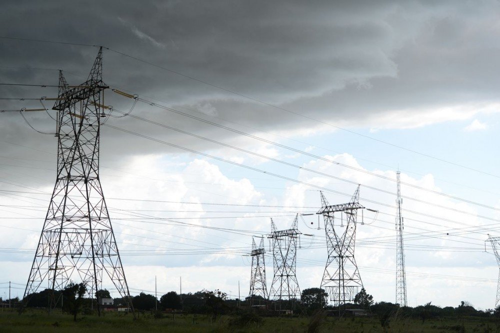 Consumo de energia teve queda de 0,4% em junho