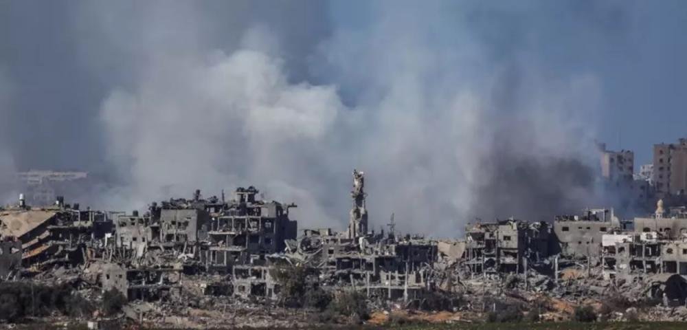 Irã vê expansão da guerra em Gaza como 'inevitável'; autoridades afirmam que ataques aéreos atingiram hospitais