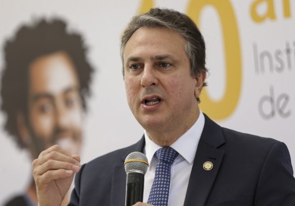 Gabaritos oficiais do Enem serão divulgados nesta terça-feira (14); previsão era dia 24