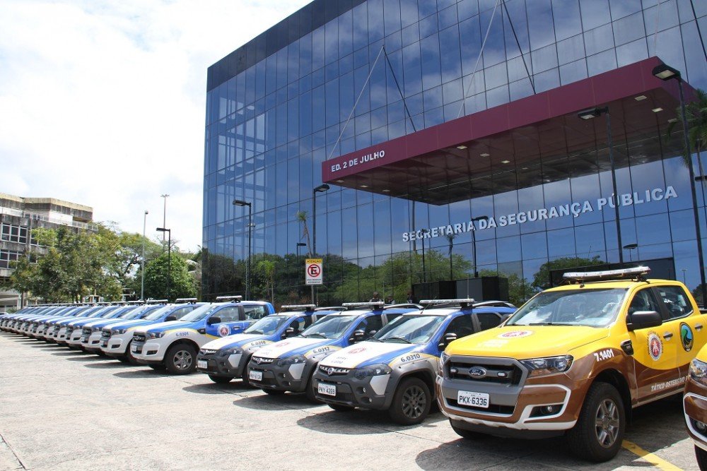 Batalhão de Polícia Rodoviária recebe 48 novas viaturas