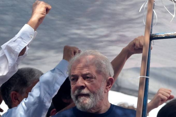 TSE julga amanhã participação de Lula no horário eleitoral