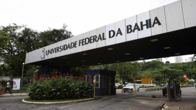 UFBA - Homem assalta estudante, agride funcionária e morde vigilante