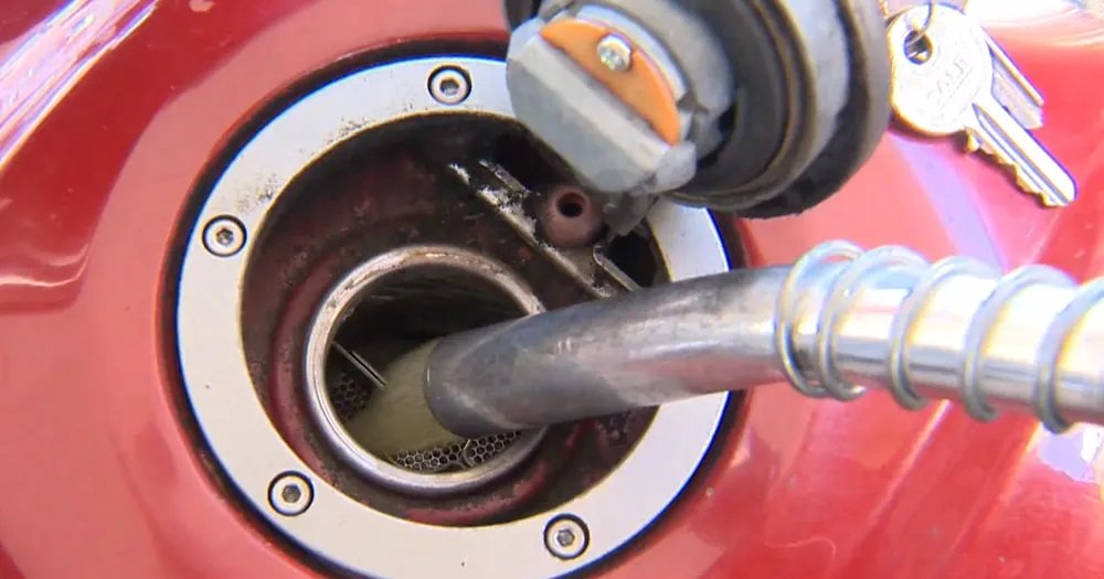 Acelen anuncia aumento nos preços da gasolina e diesel vendidos para distribuidoras de combustíveis na BA