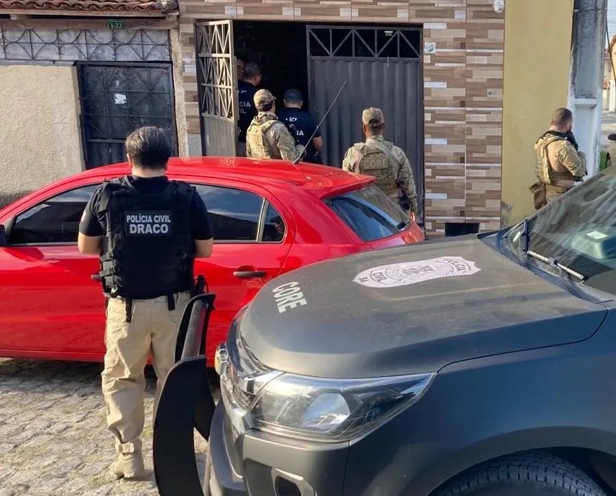 Sete envolvidos com tráfico e homicídios são presos em Dias d'Ávila