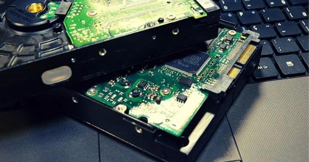 Homem é preso por filmar e armazenar vídeos de abusos contra crianças no Sudoeste Baiano