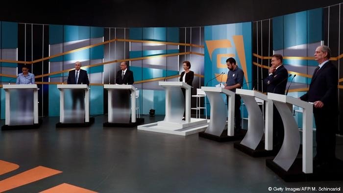 Em terceiro debate, presidenciáveis pedem fim de violência e ódio na política