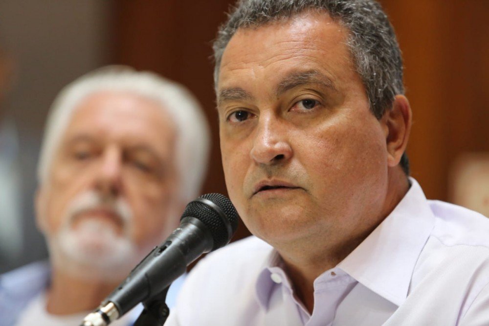 Rui destaca liberação de mais 800 leitos para central de regulação