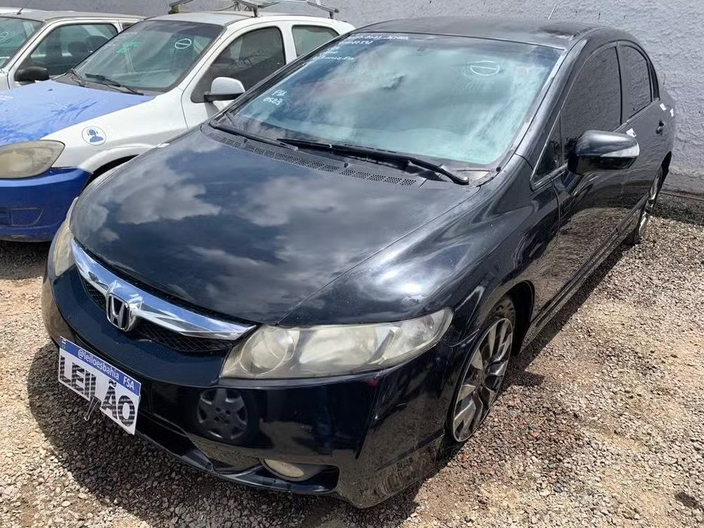 Detran-BA realiza último leilão virtual do ano, com 537 lotes em nove cidades; carros podem ser arrematados por R$ 4 mil