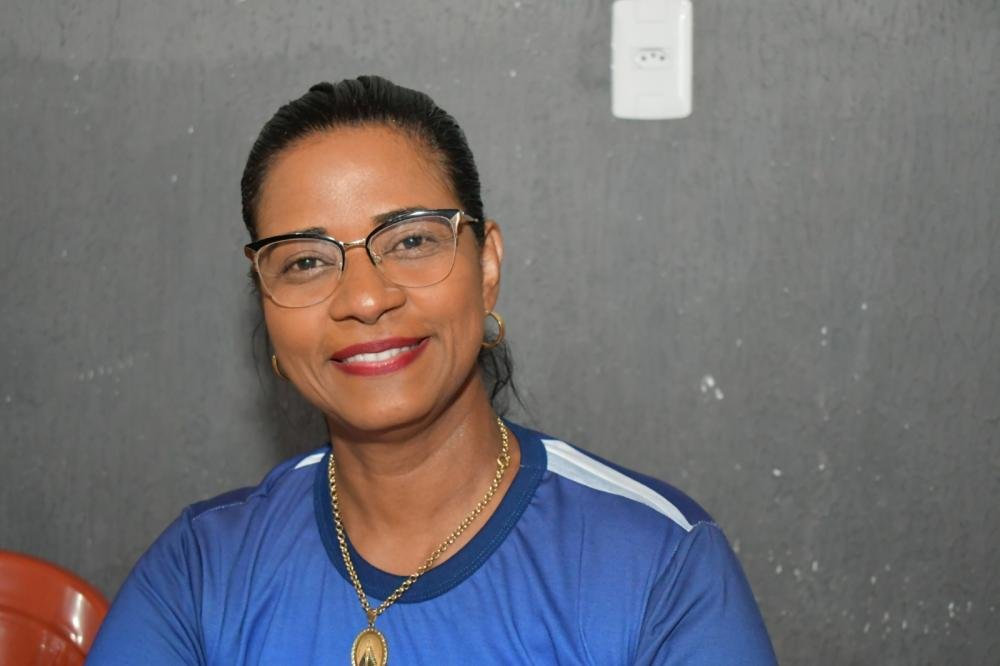 REURB: 140 famílias do bairro Novo Horizonte assinam as plantas de suas casas para emissão das escrituras