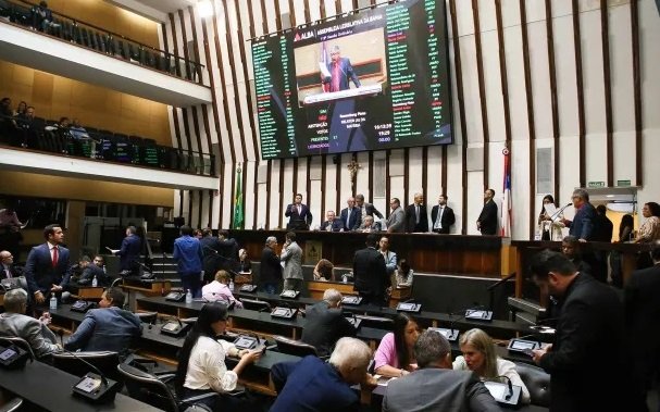 ALBA aprova em primeira votação Orçamento 2024 do Estado da Bahia com previsão de R$ 62,7 bilhões