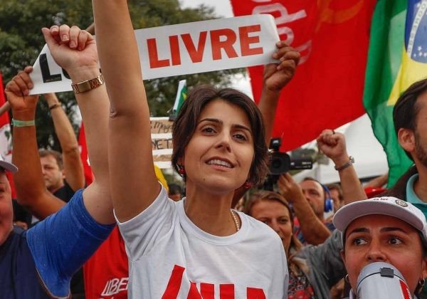 TSE manda Facebook tirar do ar 33 ‘fake news’ sobre vice de Haddad