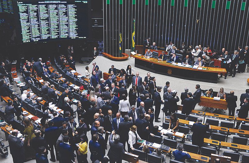 Orçamento de 2024 será votado nesta sexta, com cortes no PAC e déficit zero