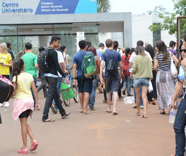 Horário de Verão no Enem: saiba a hora local do fechamento dos portões