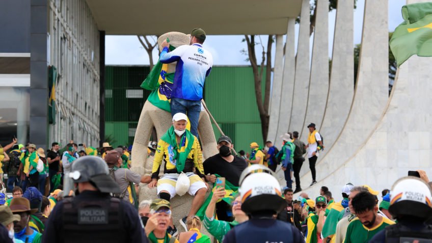 Lesa Pátria: PF deflagra operação contra financiadores do golpismo de 8 de janeiro