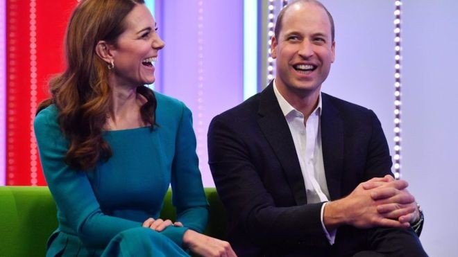 Príncipe William e Kate criticam redes sociais por fake news, discurso de ódio e bullying