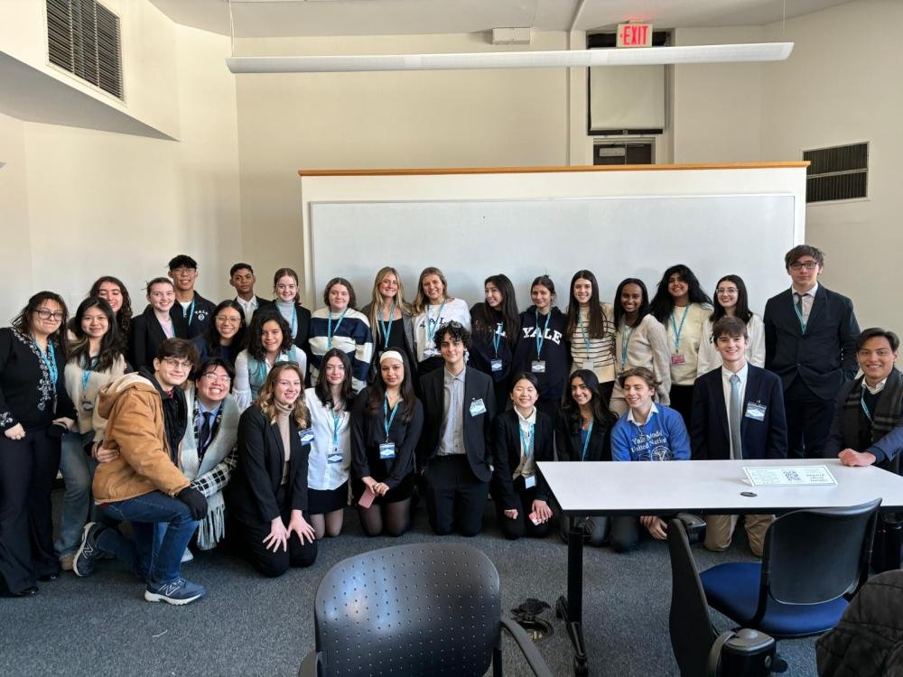 Bahia - Estudantes de escolas estaduais participam de simulações de conferências da ONU, nos EUA