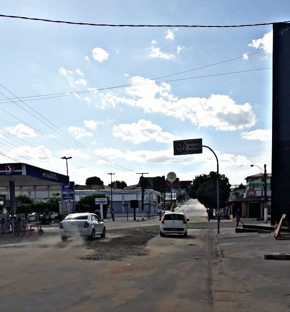 Trânsito liberado na Av. Dantas Bião
