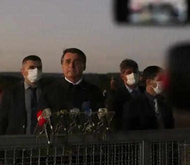 Fenaj: sem Bolsonaro, descredibilização da imprensa cai 91%