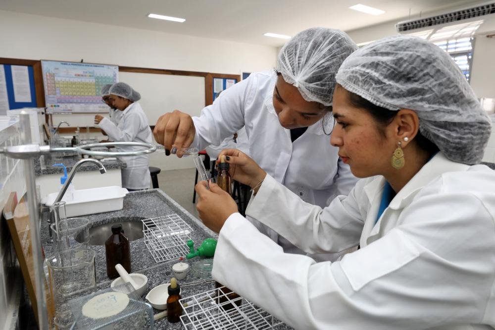 Bahia - SEC convoca candidatos do cadastro reserva dos cursos técnicos Prosub