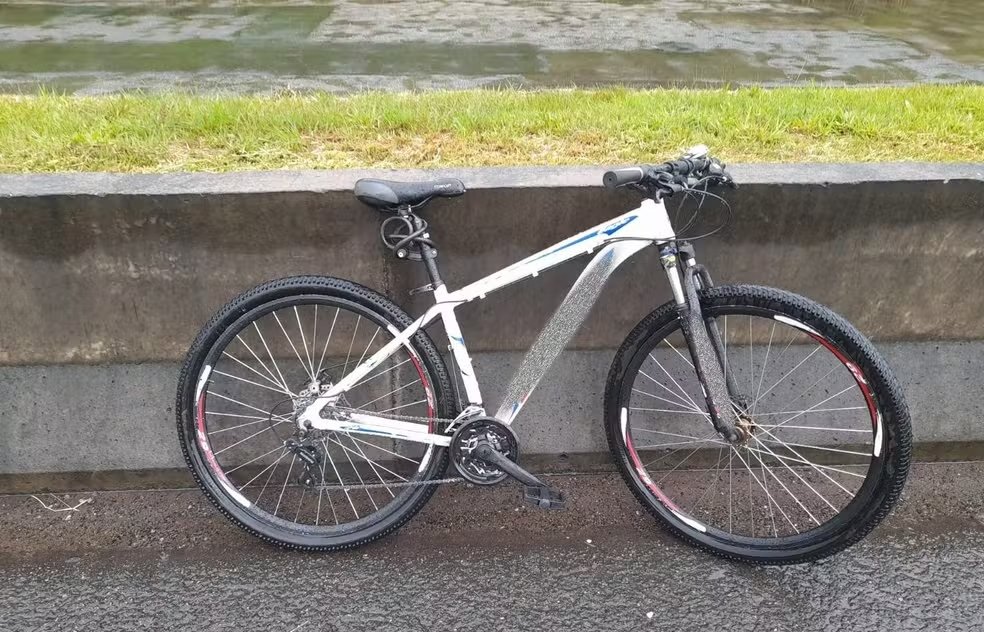 Ciclista natural de Alagoinhas é encontrado morto em rodovia de Jundiaí e IML busca por familiares