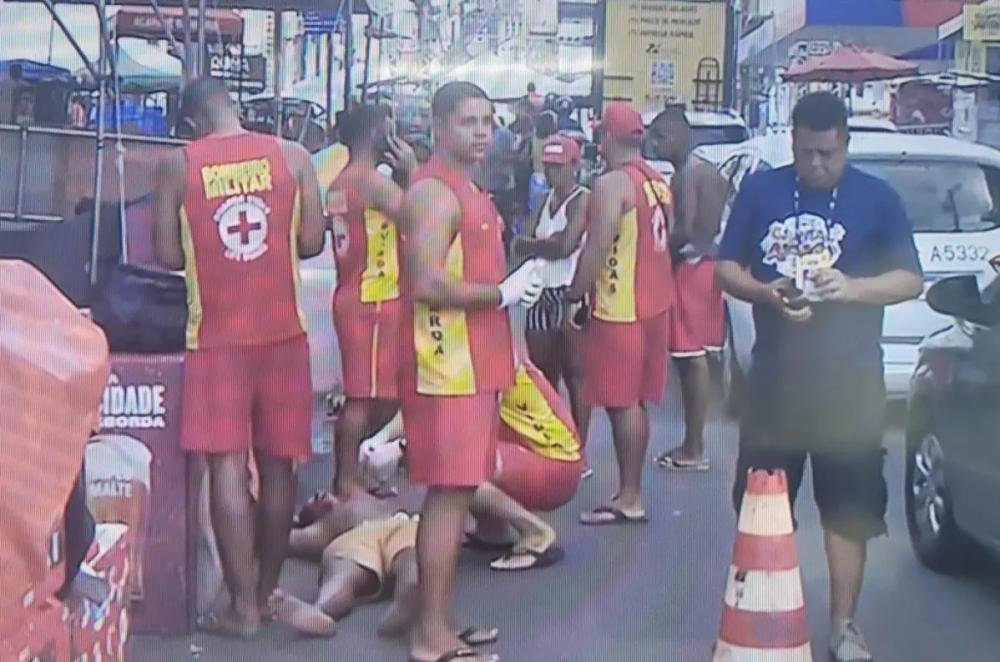 Homem é espancado após defender mulher agredida na Barra