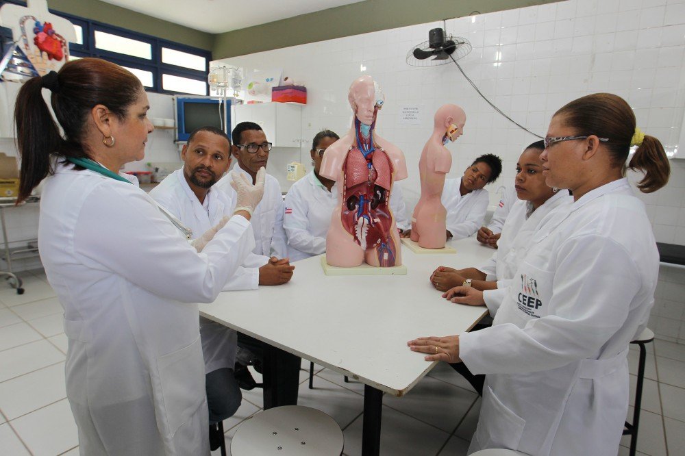 Bahia tem 39% de aumento na inserção de profissionais no mercado de trabalho.