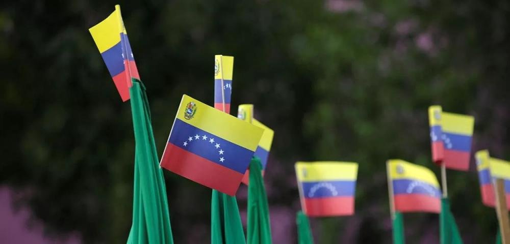 Venezuela detém 15 pessoas por suposta ligação com plano de magnicídio