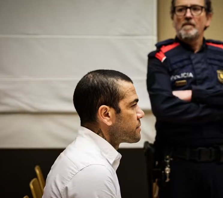 Julgamento de Daniel Alves — Foto: Jordi BORRAS / POOL / AFP