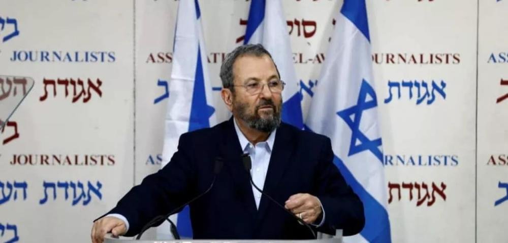 Ex-primeiro-ministro de Israel pede cerco ao Parlamento para derrubar Netanyahu