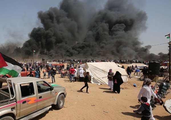 Ataque aéreo israelense atinge tenda em Gaza e mata 11