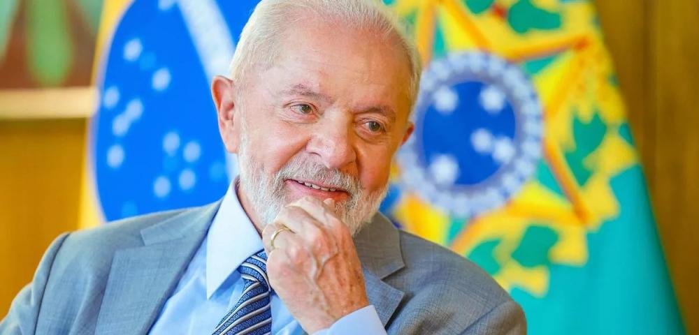 Faz o L: Economia, Educação e Saúde melhoram no governo Lula