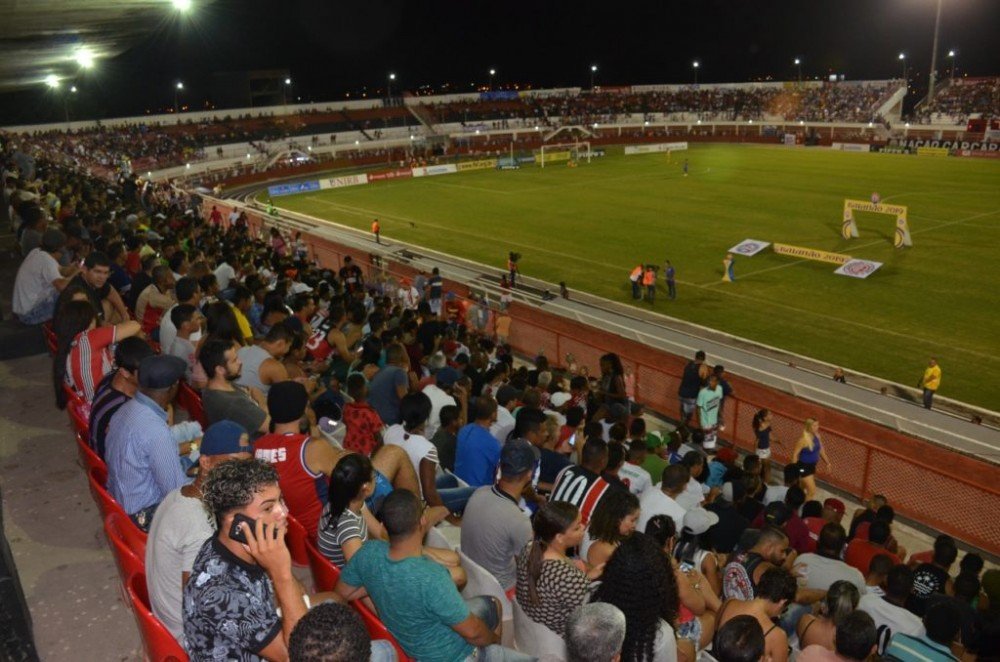 Casa nova: Carneirão é reinaugurado e recebe mais dois jogos da primeira fase do Baianão 2019