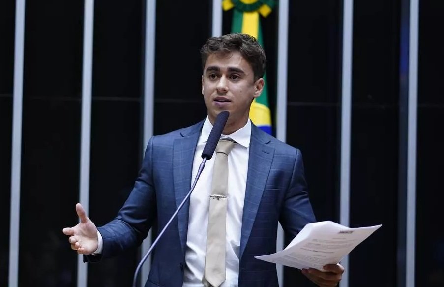 Nikolas Ferreira anuncia uma de suas prioridades: o homeschooling, que tira crianças da escola