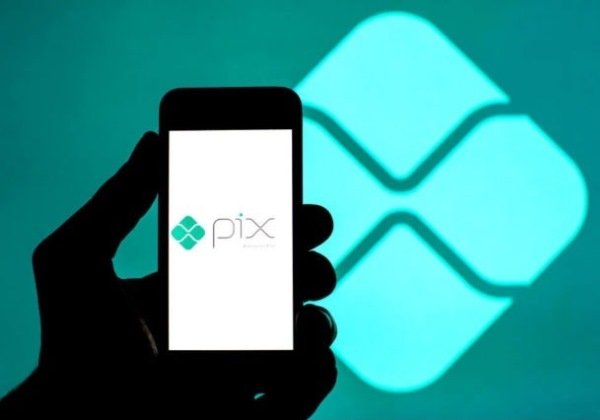 Pix bate recorde e aproxima-se de 180 milhões de transações em um dia