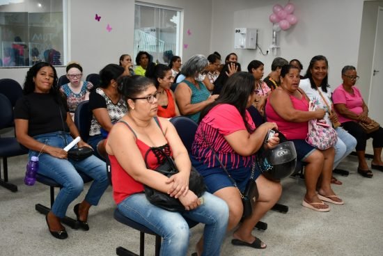 Alagoinhas - SESAU realiza ações alusivas ao Dia Internacional da Mulher durante o mês de março 