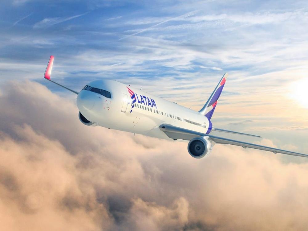 Incidente envolvendo voo da Latam deixa feridos e um passageiro em estado grave