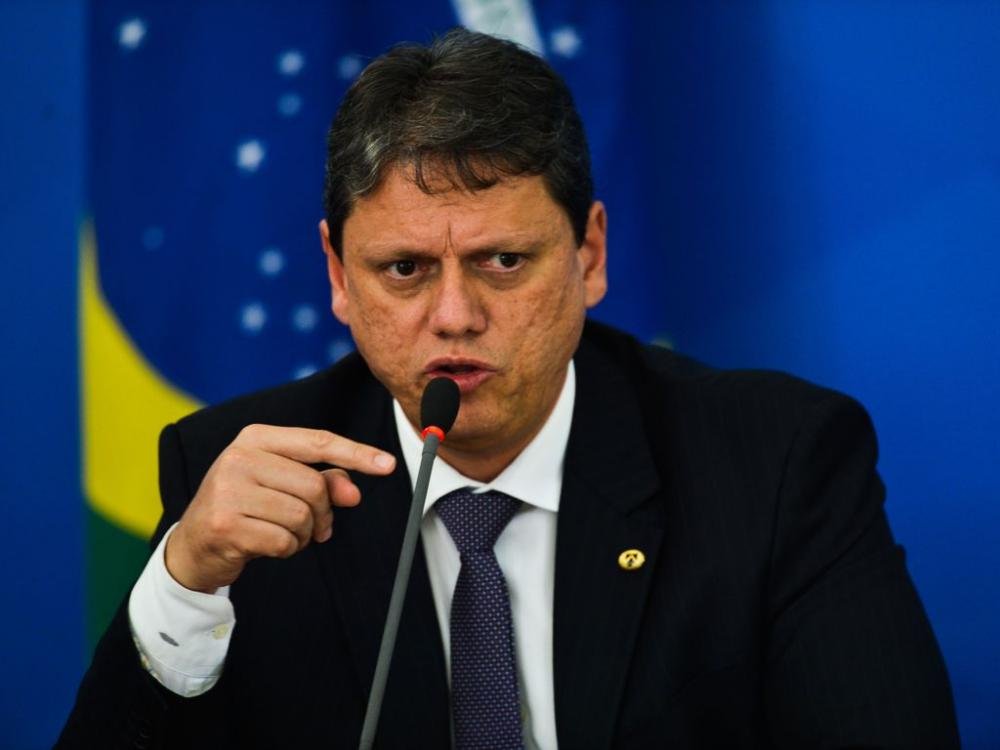 Tarcisio, que diz não estar nem aí para mortes na periferia, vai a Israel a convite de Netanyahu