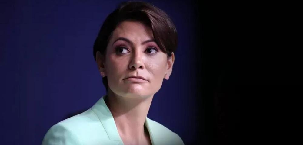 Michelle Bolsonaro é condenada a pagar R$ 30 mil por uso indevido da imagem de Leila Diniz