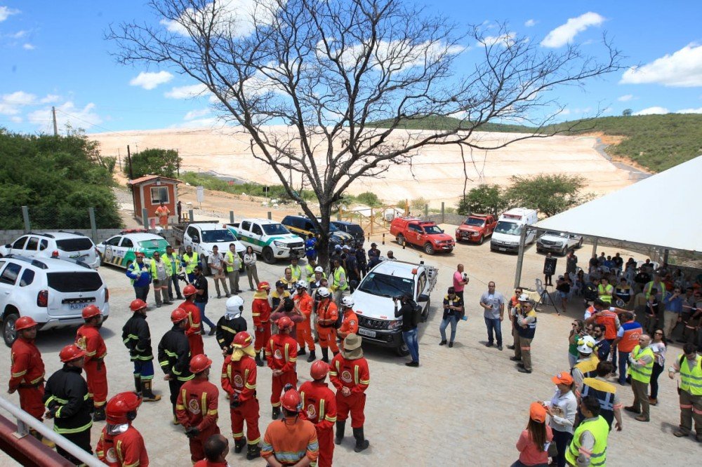 Primeira simulação de acidente com barragens do nordeste envolve mais de 400 pessoas em Jacobina