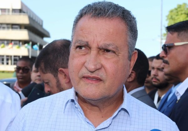 ‘Baixar o preço dos alimentos é um compromisso do governo’, diz Rui Costa