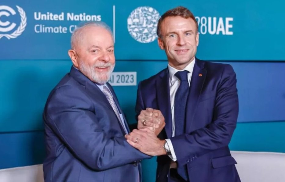 Presidente francês Emmanuel Macron inicia na terça-feira visita ao Brasil